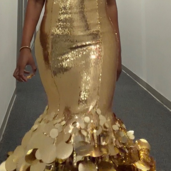 AKIRA Life of the Party Metallic Gold Midi Dress - Picture 5 of 5